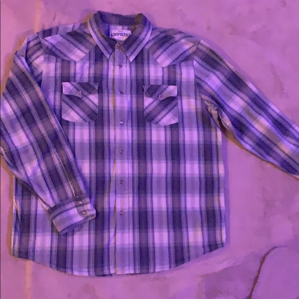 Men’s button down casual shirt